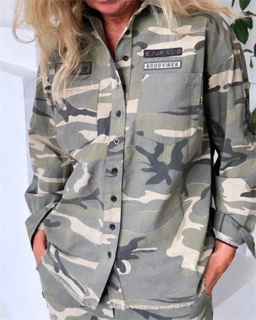 Eva Go Diva Emma Shirt 228-AW21 Camouflage 